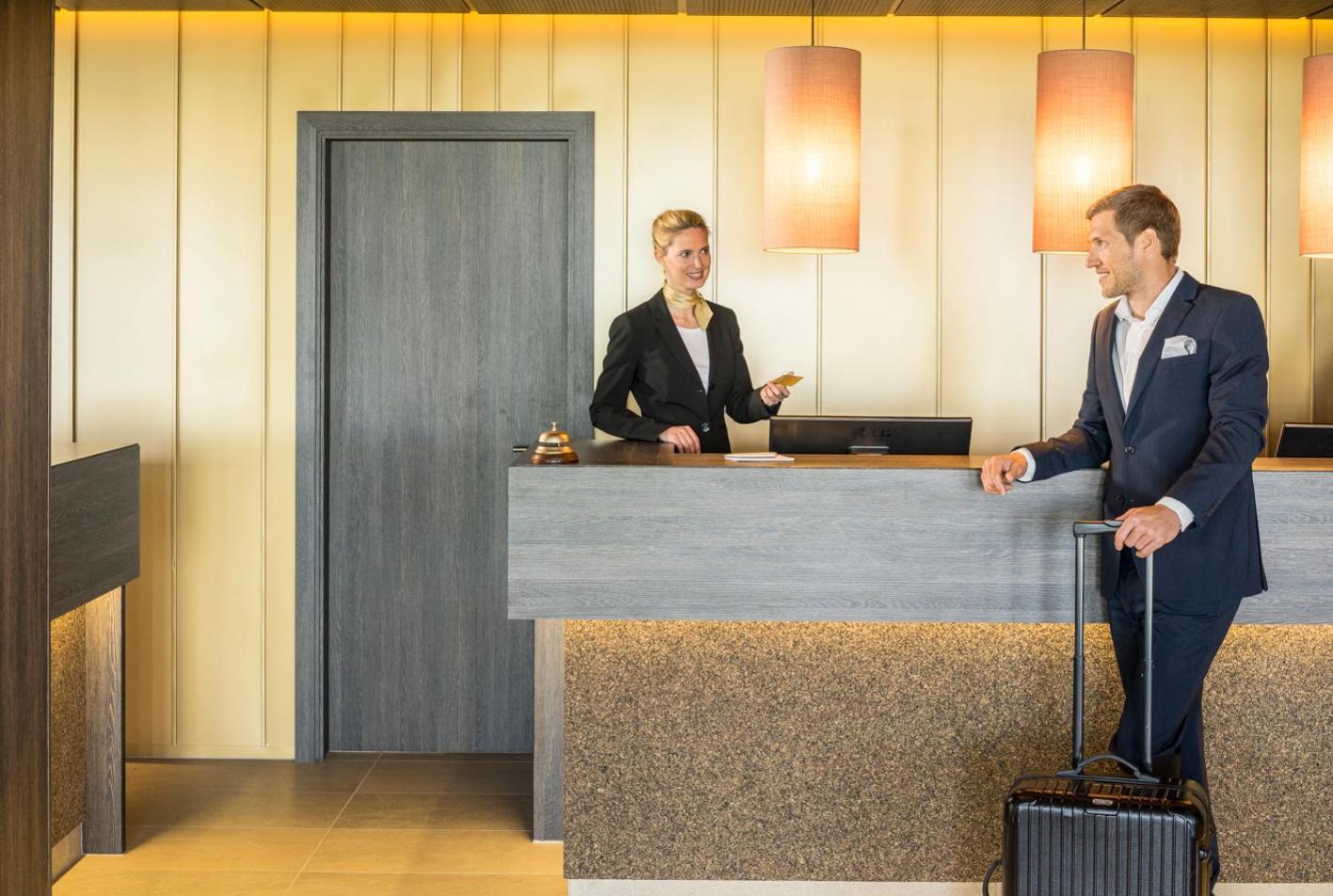 Myhotel Muenchen אולכינג מראה חיצוני תמונה